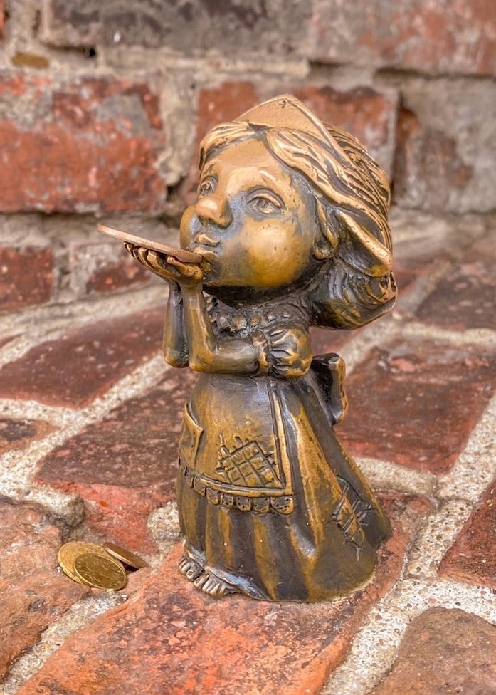 Обзорная экскурсия «В поисках хомлинов» .